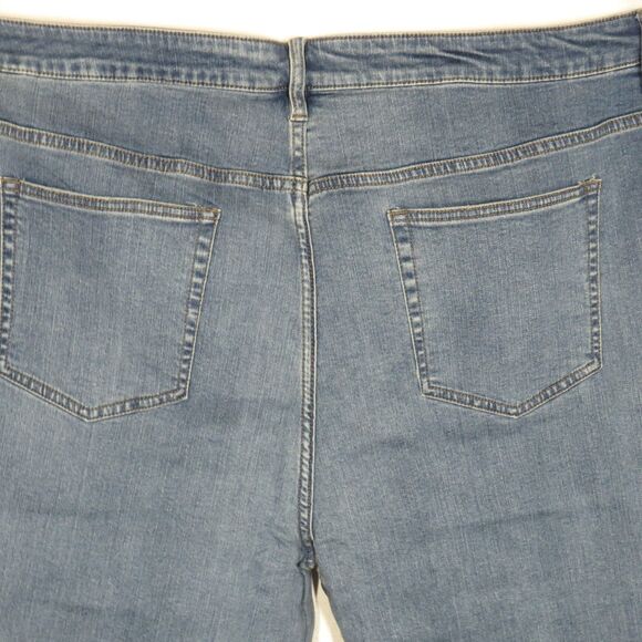 Candace Cameron Bure BigSur Med Wash Pacific Denim Cropped Jeans Plus 26W TALL - Picture 11 of 11